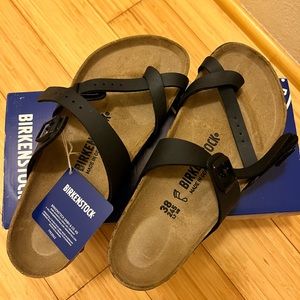 NWT Birkenstock Mayari Sandals Size 7
